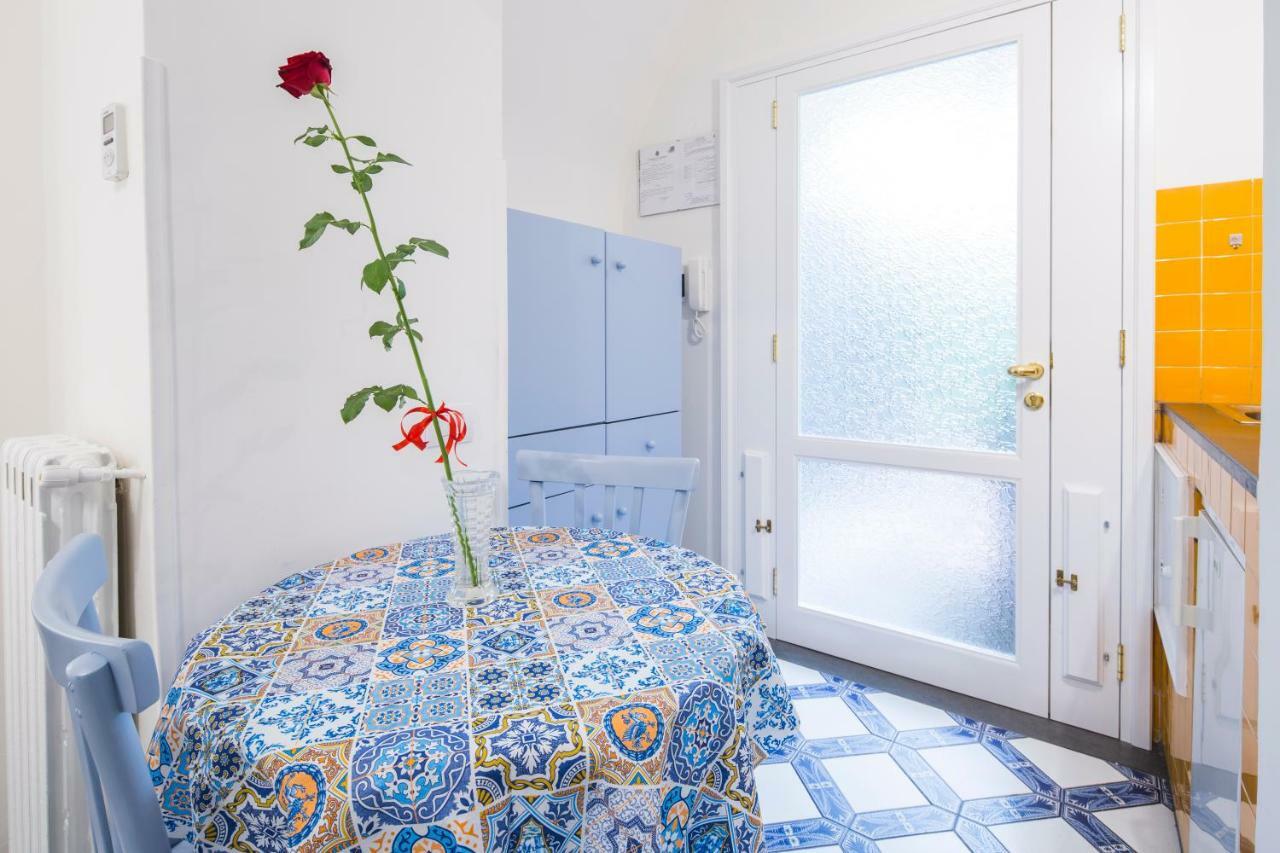 Villa Elisa Holiday Home Sorrento Exterior foto